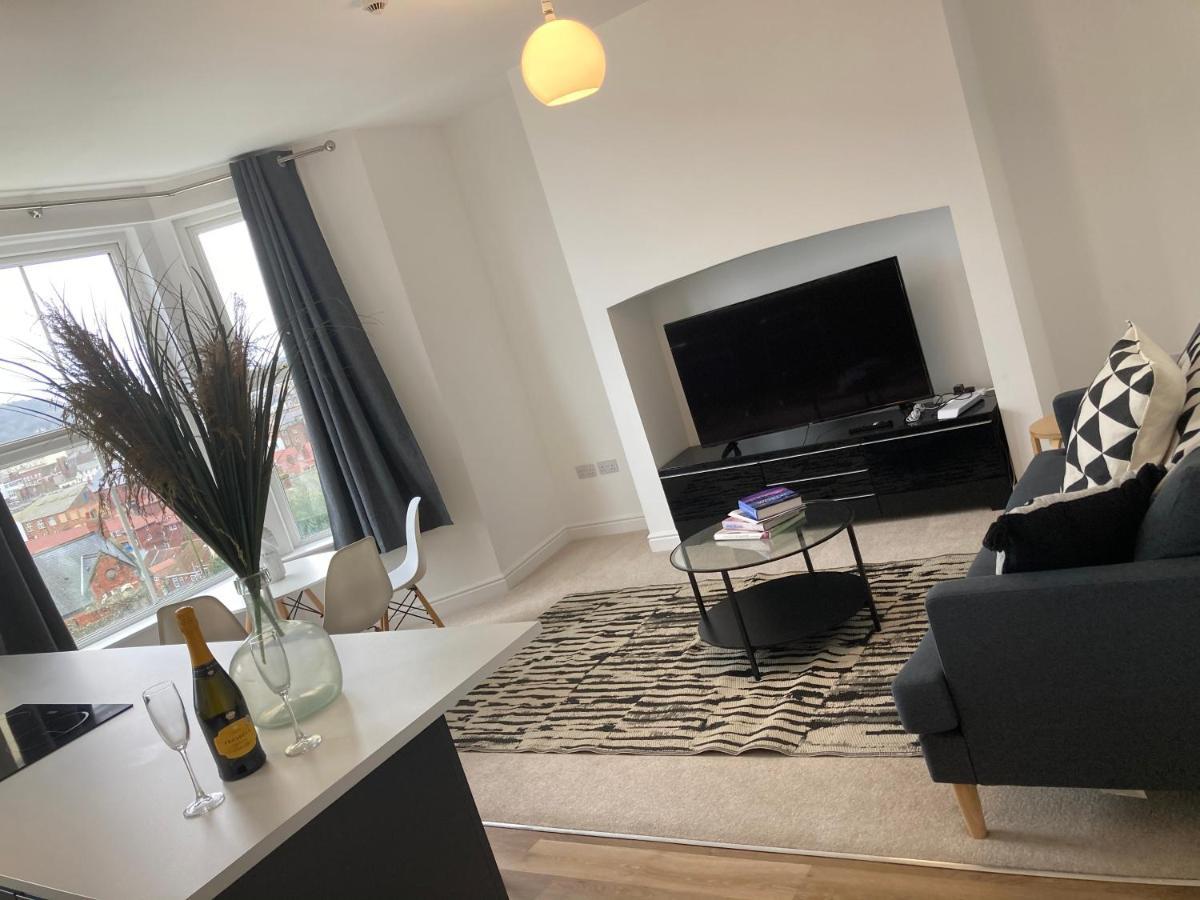 Seascape Scarborough Stunning Seaview Holiday Home Apartment Dış mekan fotoğraf
